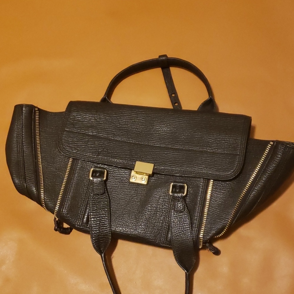 Classic handbag